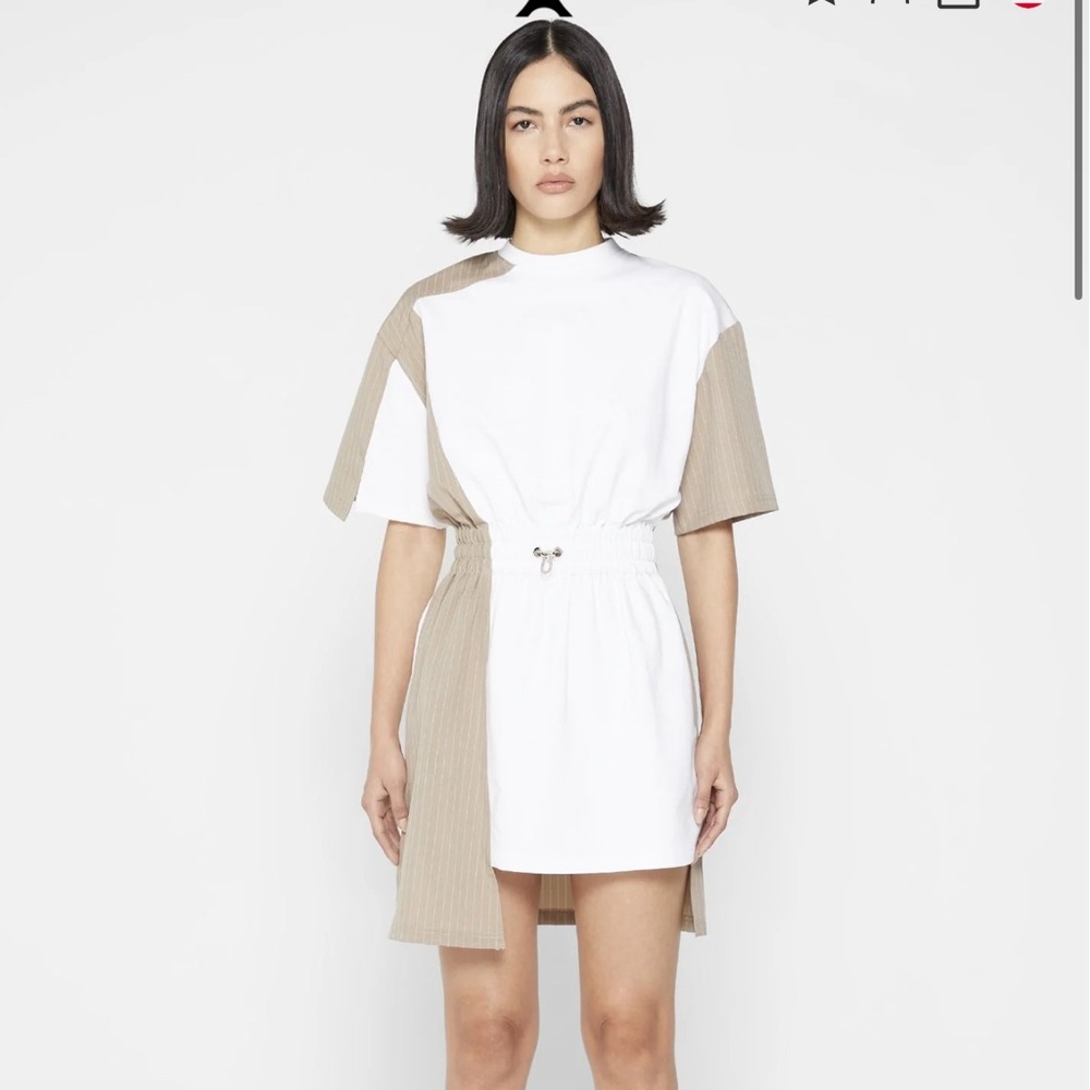 PINSTRIPE T SHIRT DRESS - WHITE/TAUPE